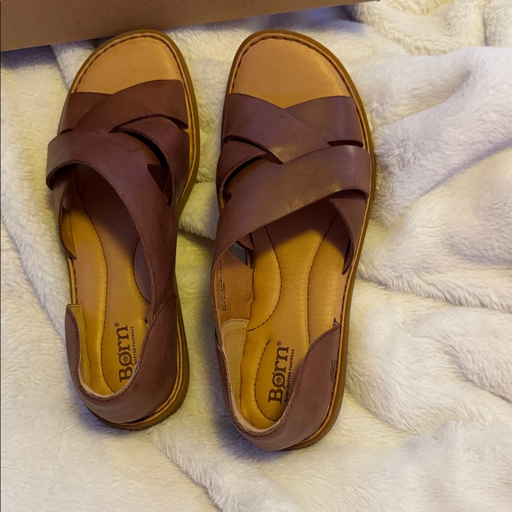 Born Women's Brown Leather Sandals